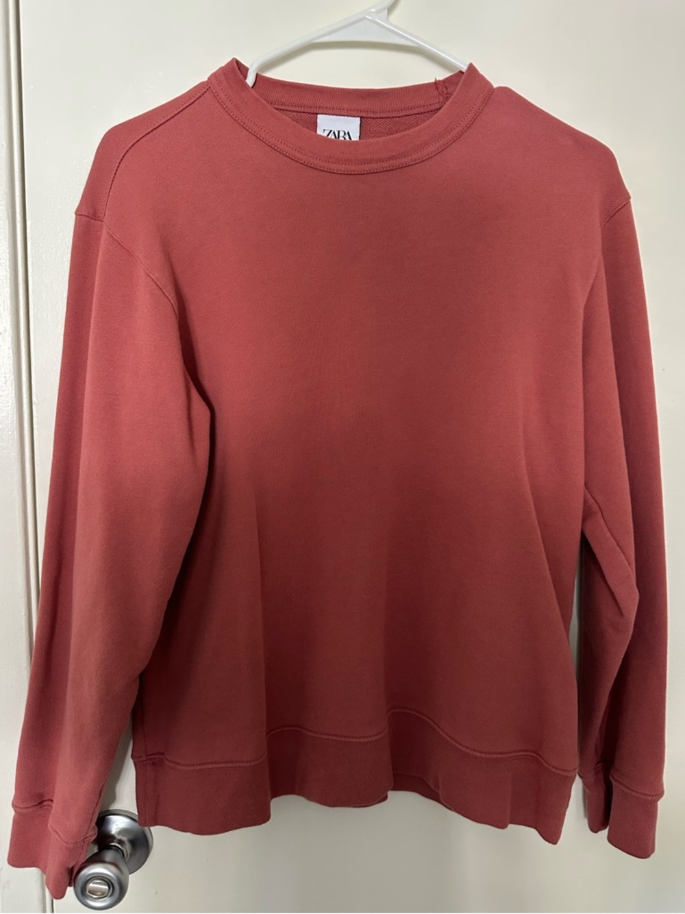 Zara men’s Crewneck Sweatshirt